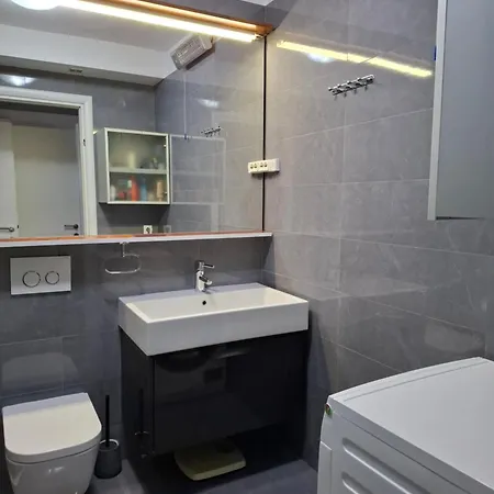 View Apartamento *